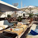 Radisson Blu 4*