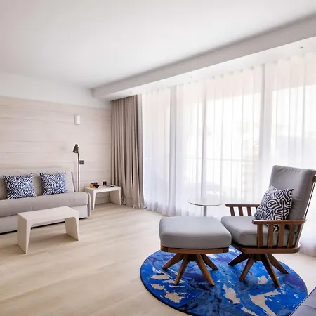 Отель Radisson Blu Ницца