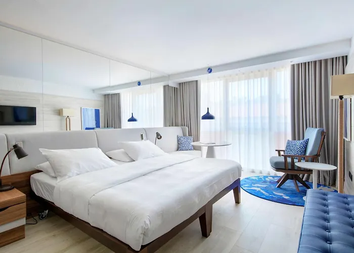 Radisson Blu 4* Nice