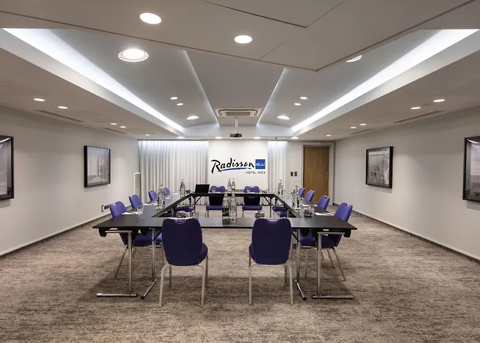 Radisson Blu Hotel 4*