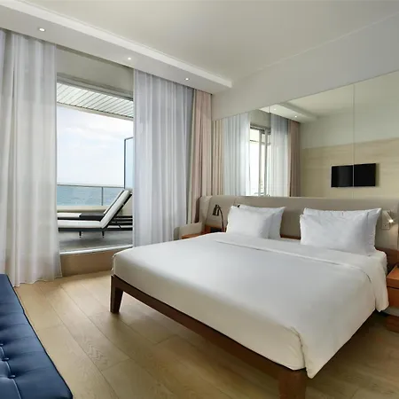 Radisson Blu Hotel 4*