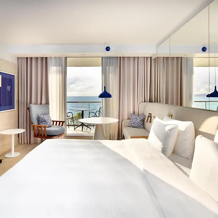 Radisson Blu Ξενοδοχείο 4*