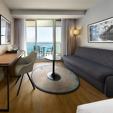 Отель Radisson Blu