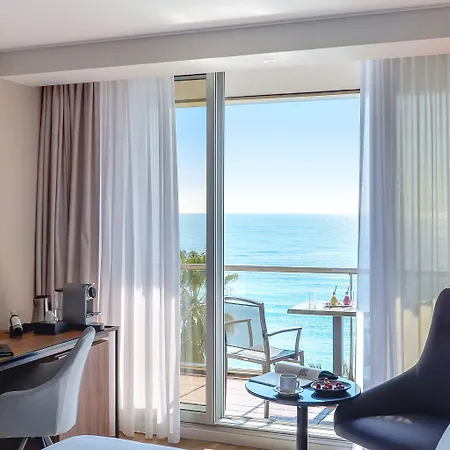Radisson Blu Hotel 4*