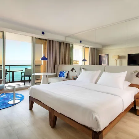 Radisson Blu Hotel 4*