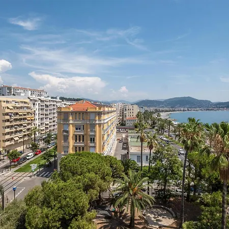 Hotel Radisson Blu 4*