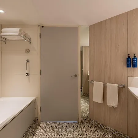Radisson Blu 4*