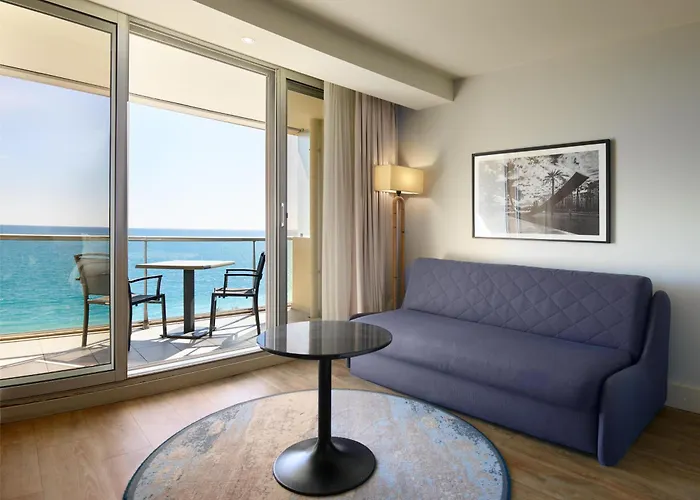 Radisson Blu 4* Nizza