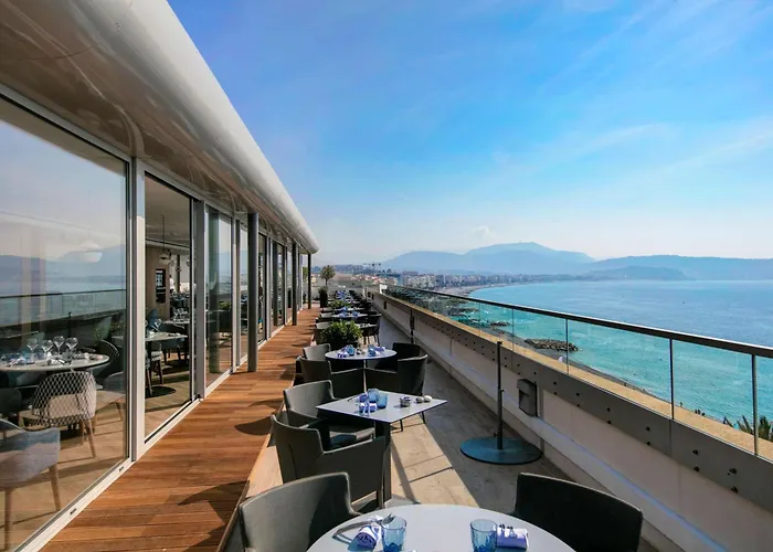 Radisson Blu Hotel 4*