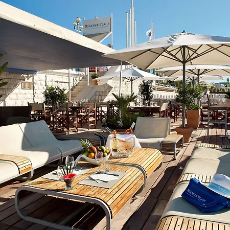 Radisson Blu 4*