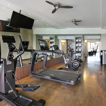 尼斯丽笙布鲁酒店 4*