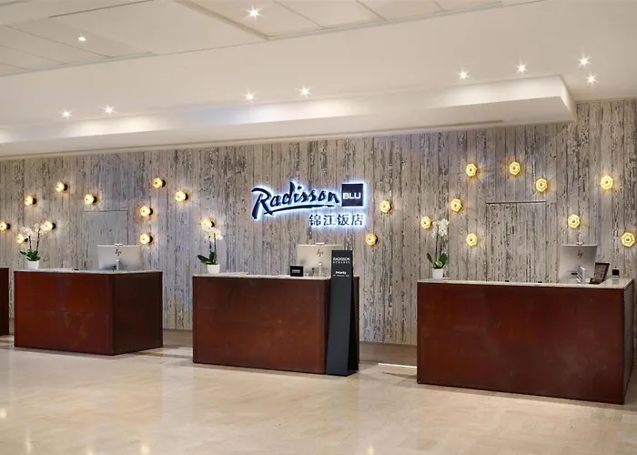 Hotel Radisson Blu 4*